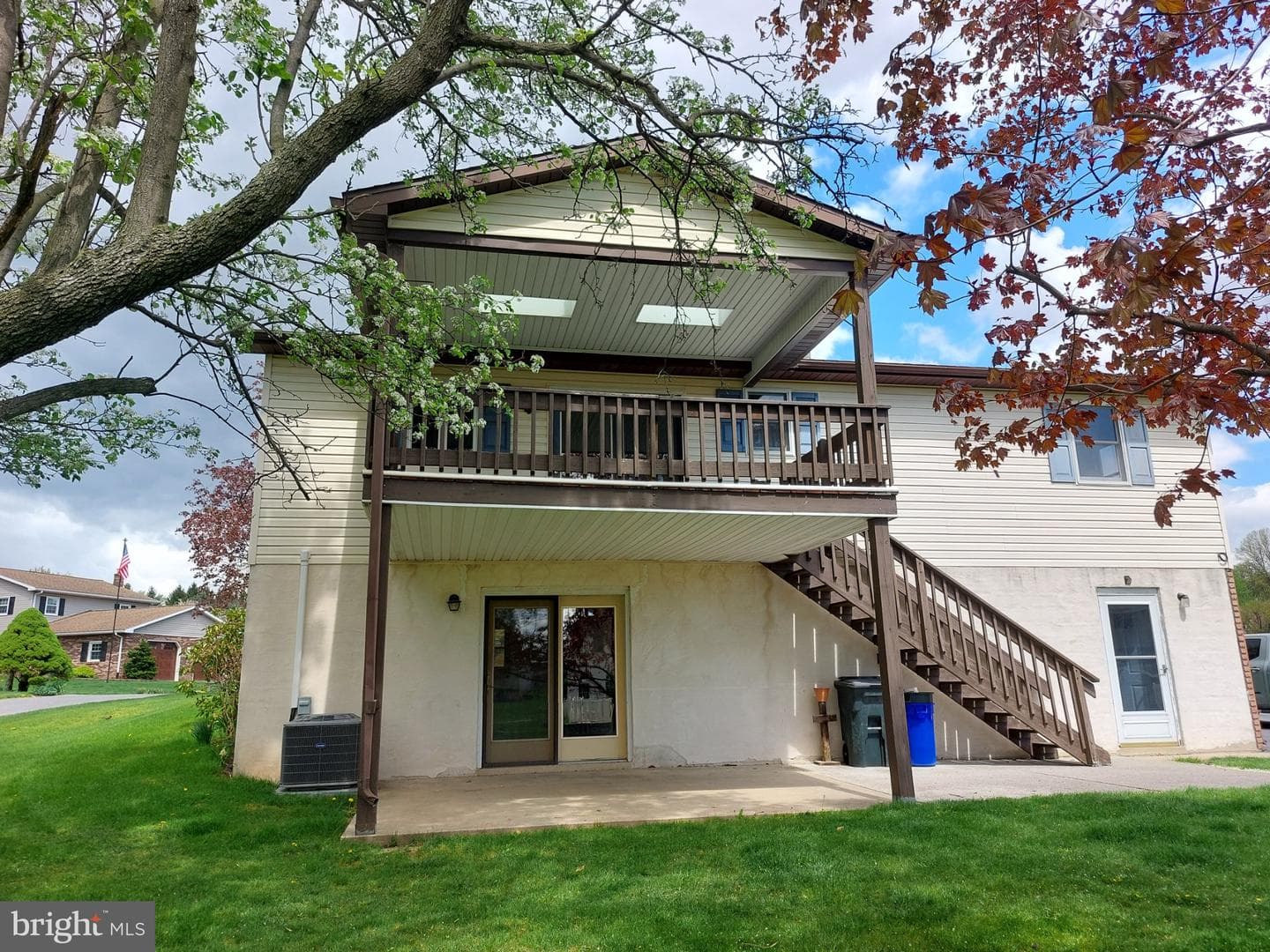 912 Poplar Lane photo 41