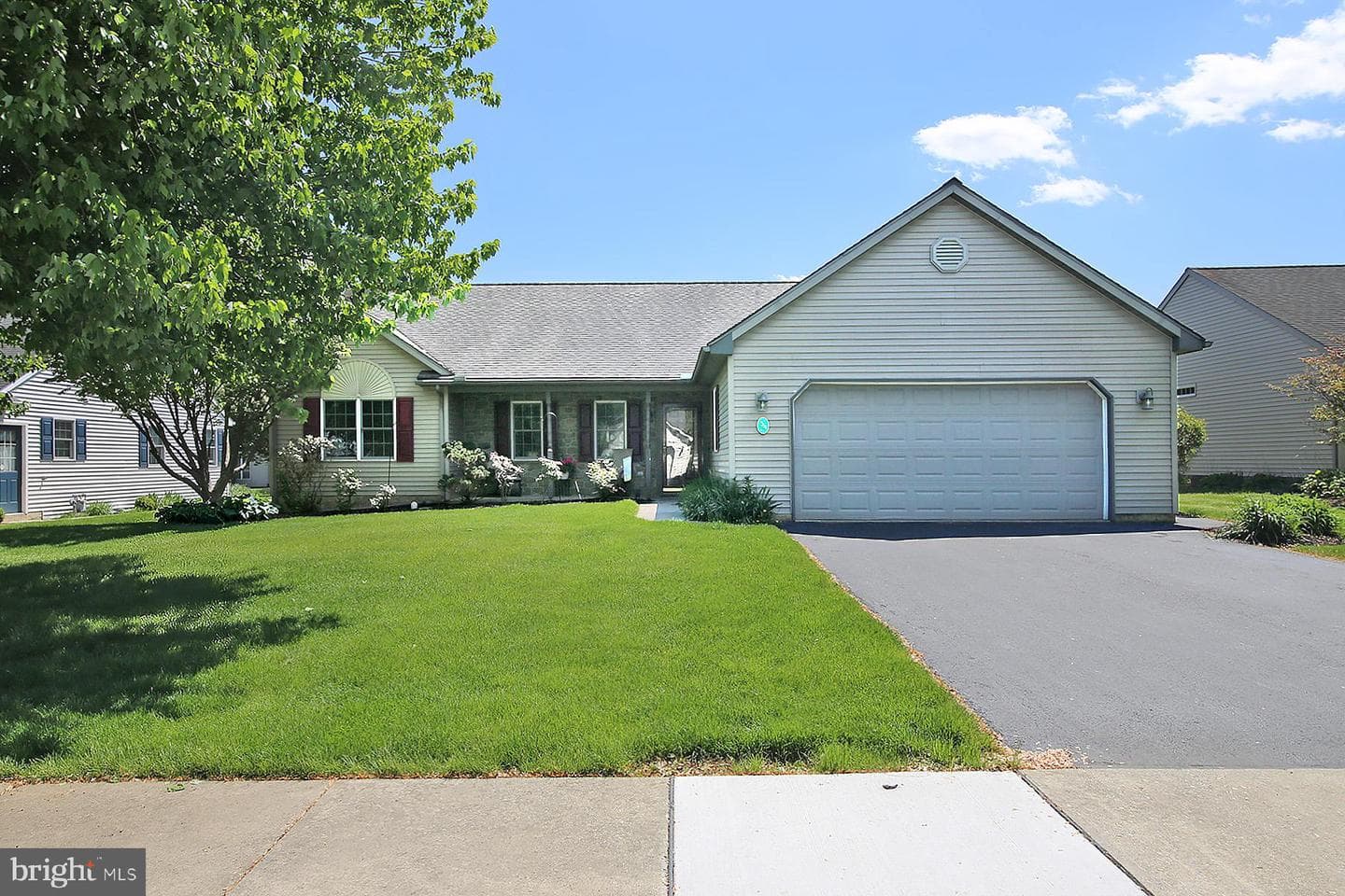 34 Scenic Drive photo 3