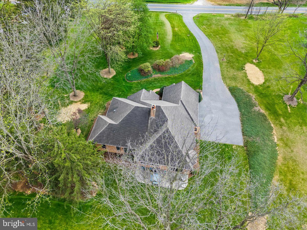 315 Rocherty Road photo 46