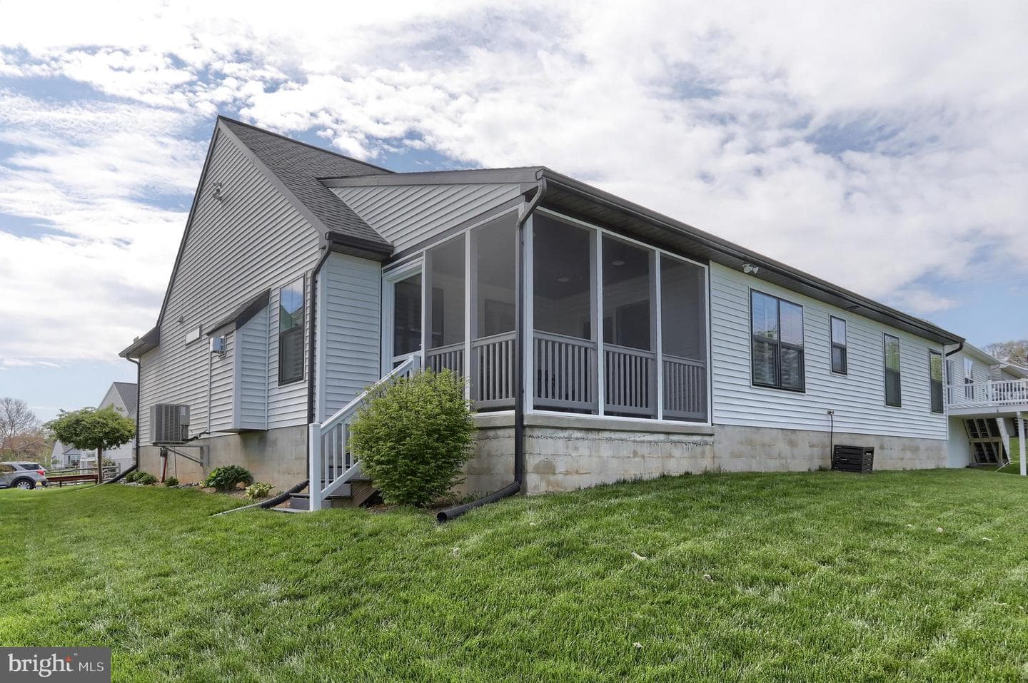 407 Orchid Circle photo 34