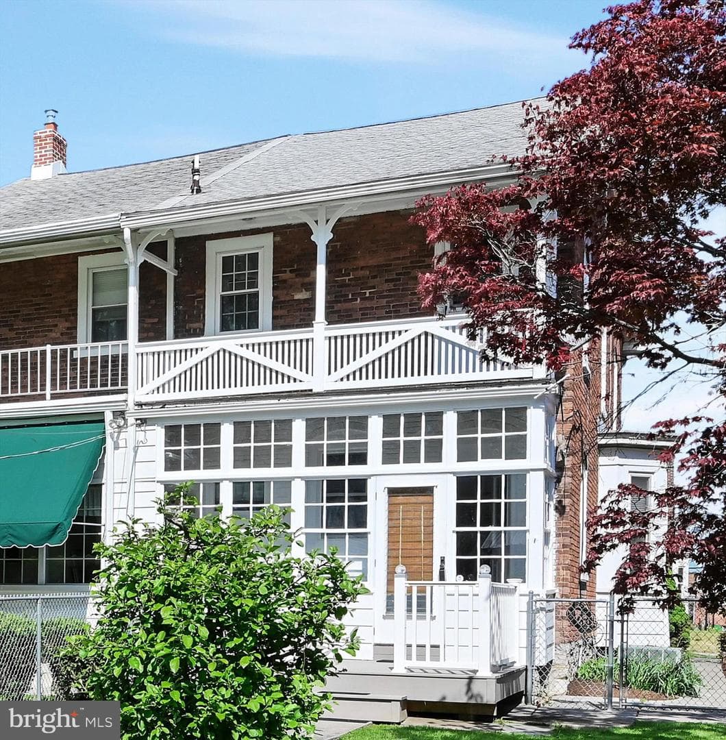 423 S 12th Street photo 27