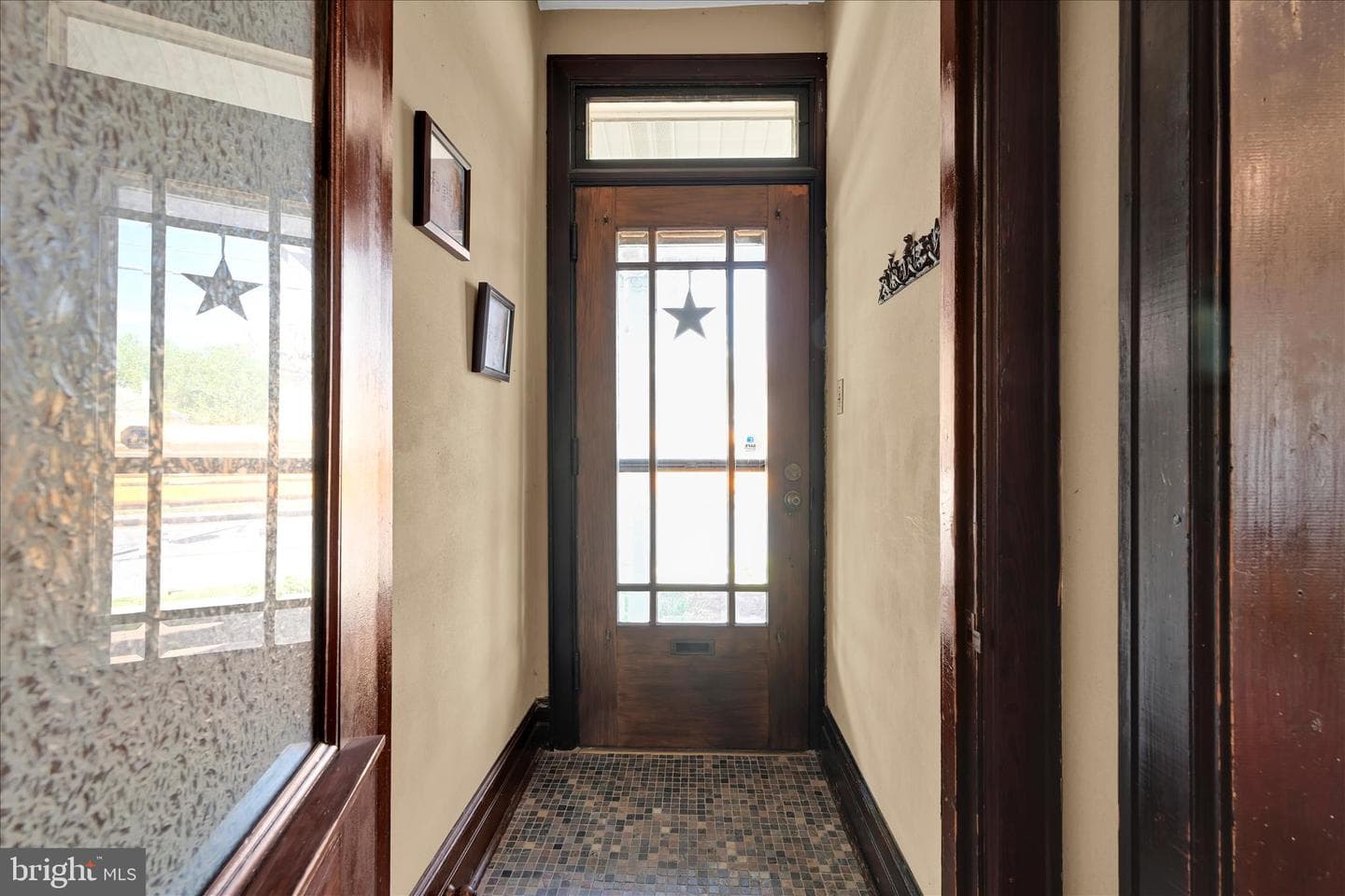 423 S 12th Street photo 6