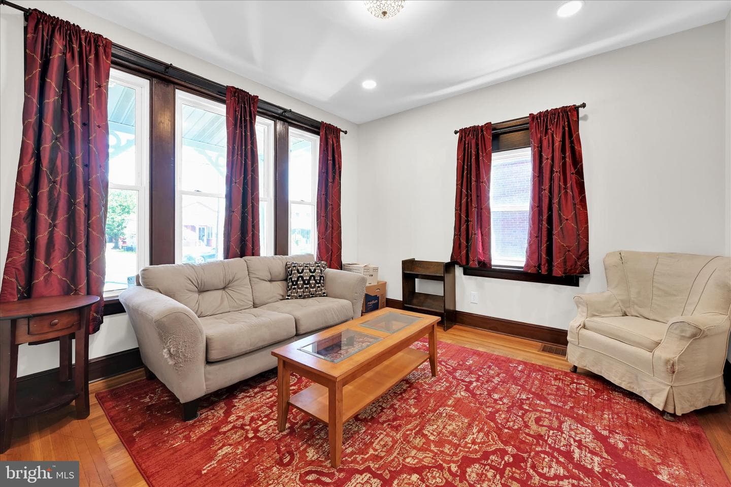 423 S 12th Street photo 8