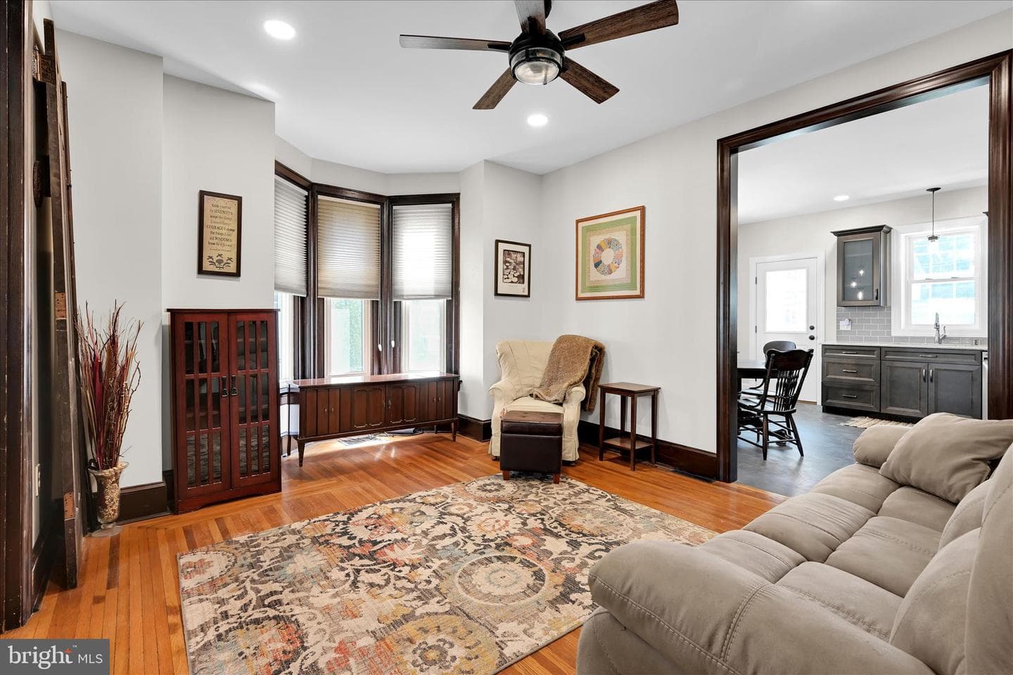423 S 12th Street photo 9