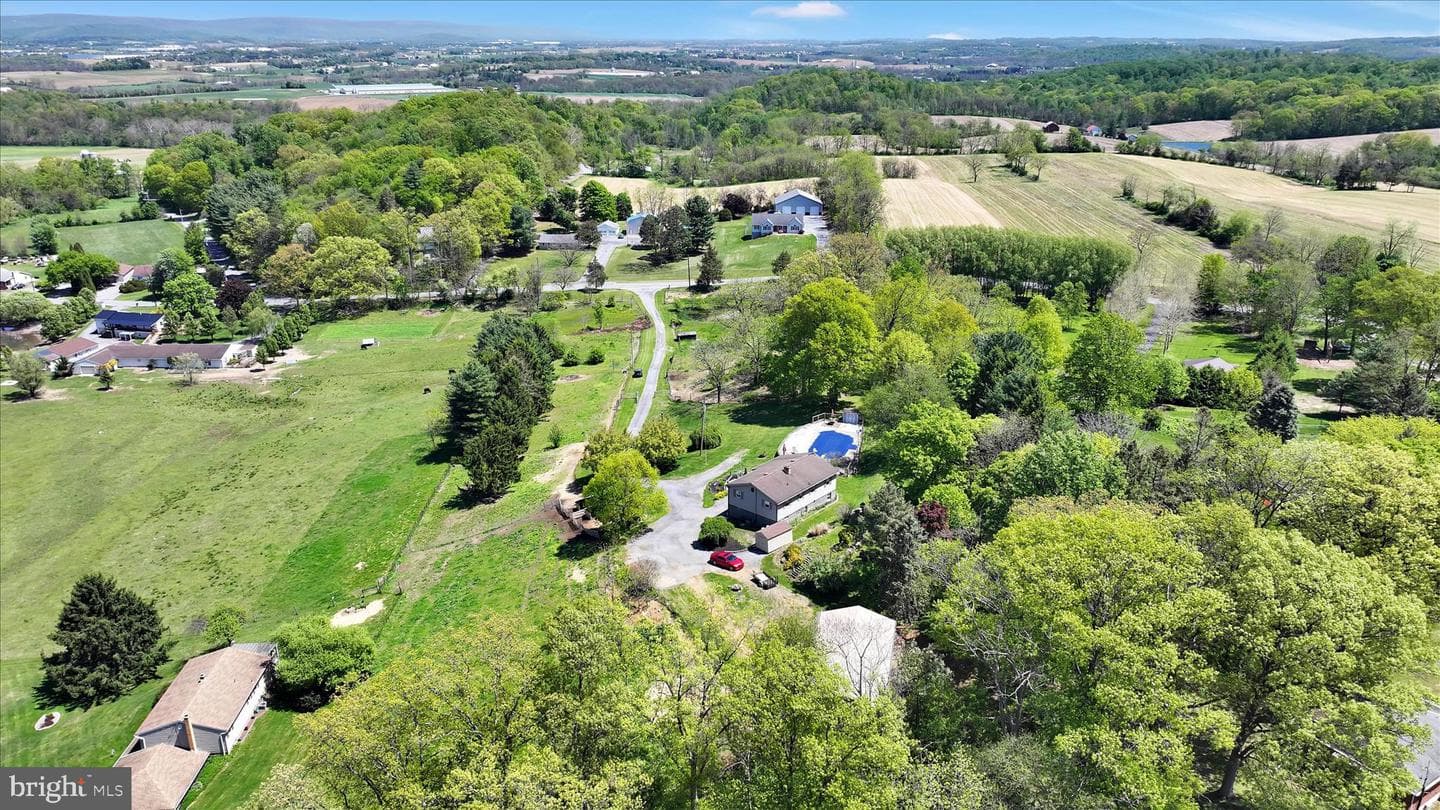 2145 Quarry Road photo 3