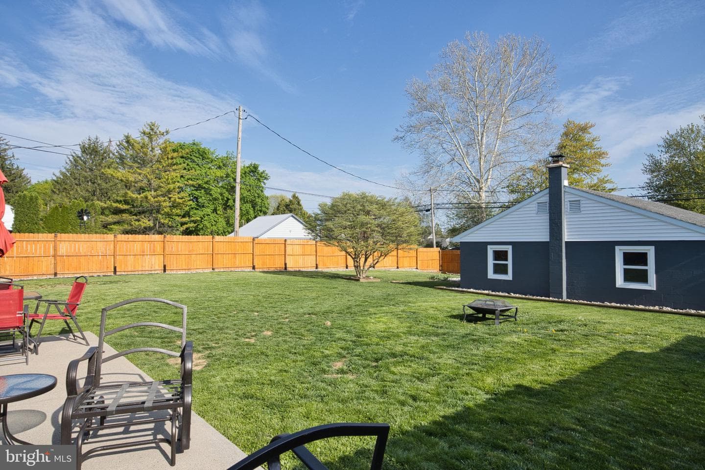 220 W Penn Avenue photo 41