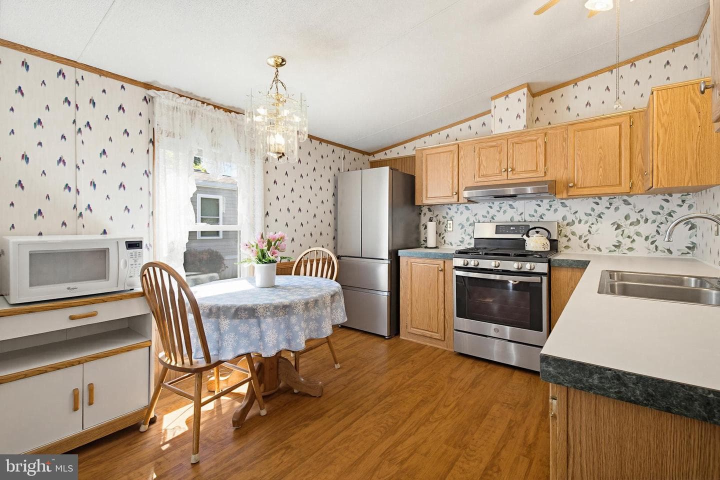 315 Lewis Road photo 3