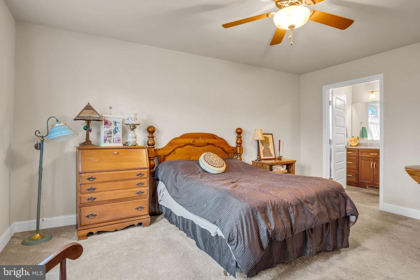 1519 Rolling Meadow Road photo 17