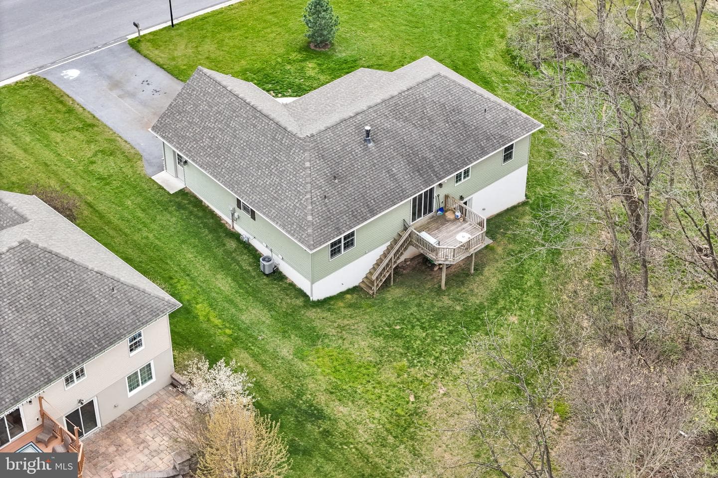 1519 Rolling Meadow Road photo 29