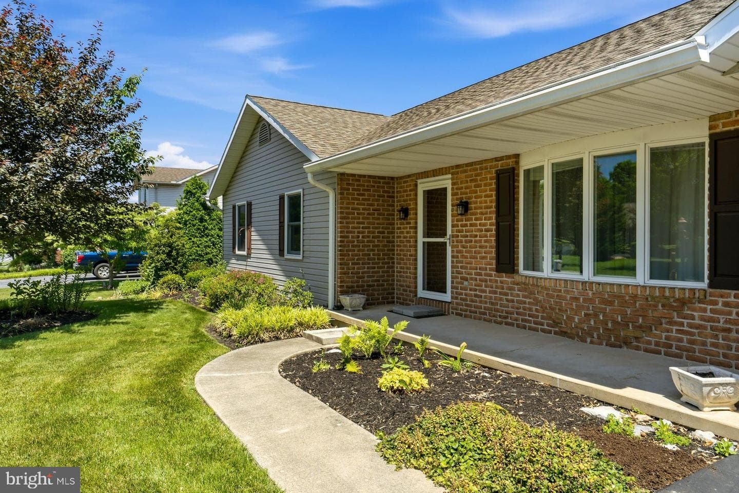 630 Richfield Drive photo 5
