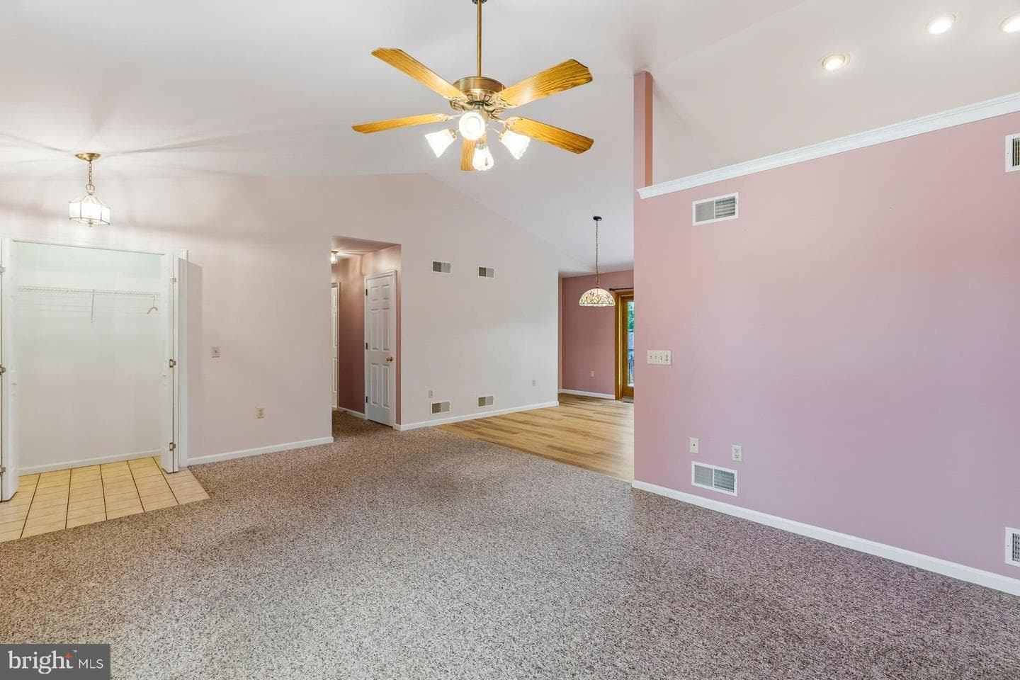 630 Richfield Drive photo 8