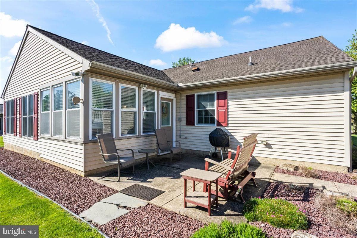 6 Springhouse Drive photo 31