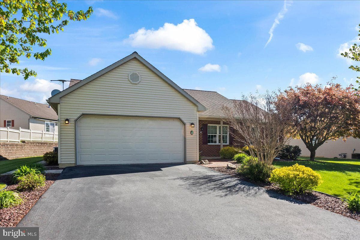 6 Springhouse Drive photo 38