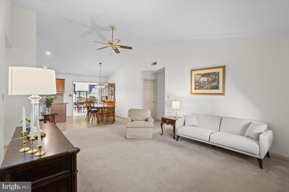 6 Springhouse Drive photo 7