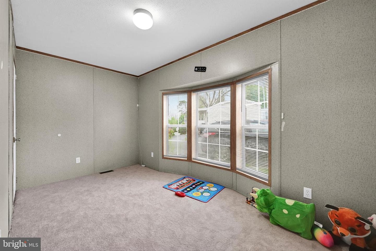 32 Olivers Park Drive photo 19