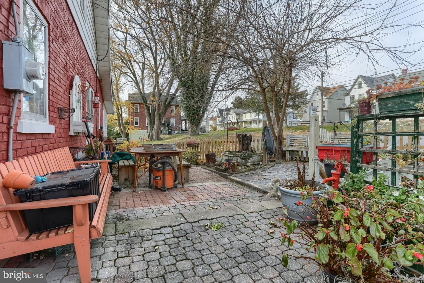 645 N Lincoln Avenue photo 26