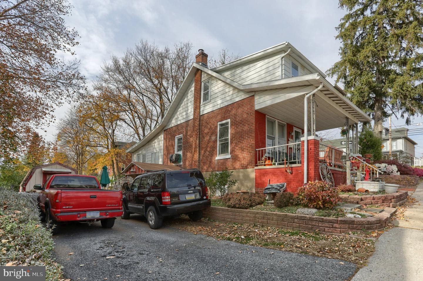 645 N Lincoln Avenue photo 29