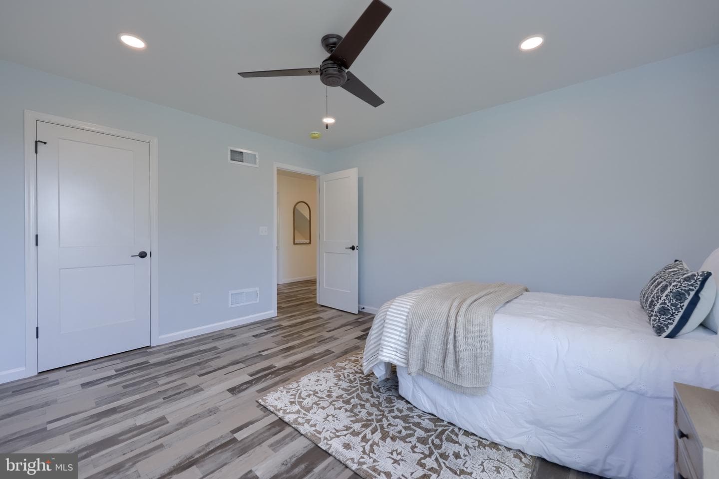 41 Garloff Road photo 28