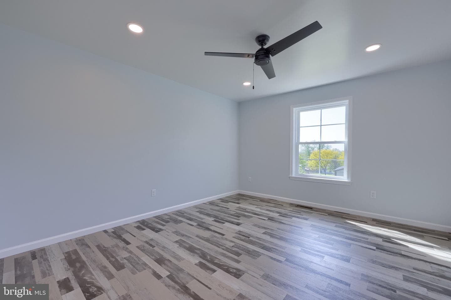 41 Garloff Road photo 29