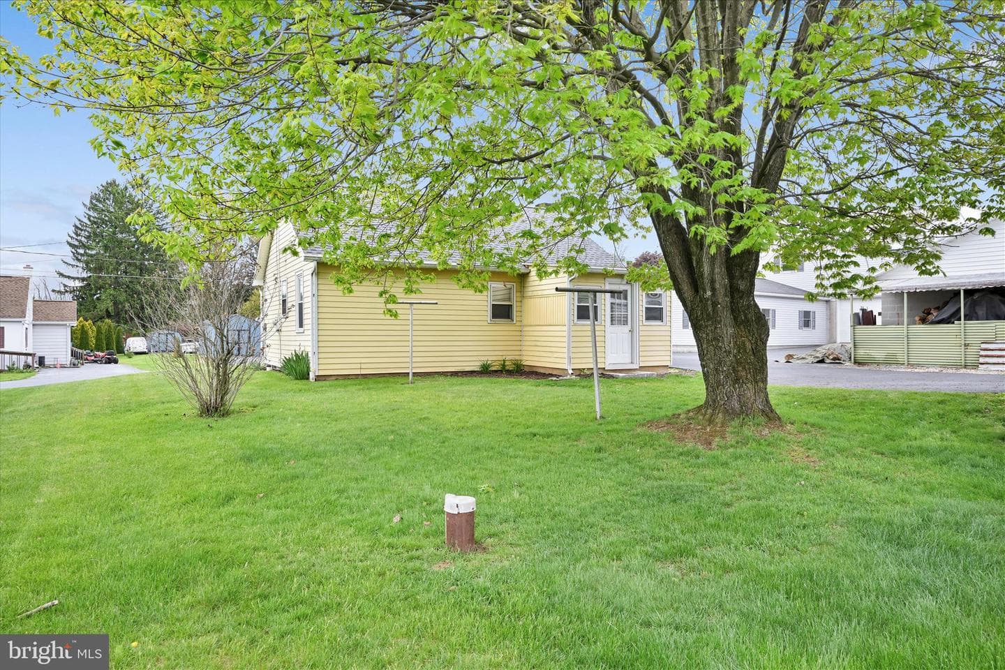 6 E Church Street photo 56