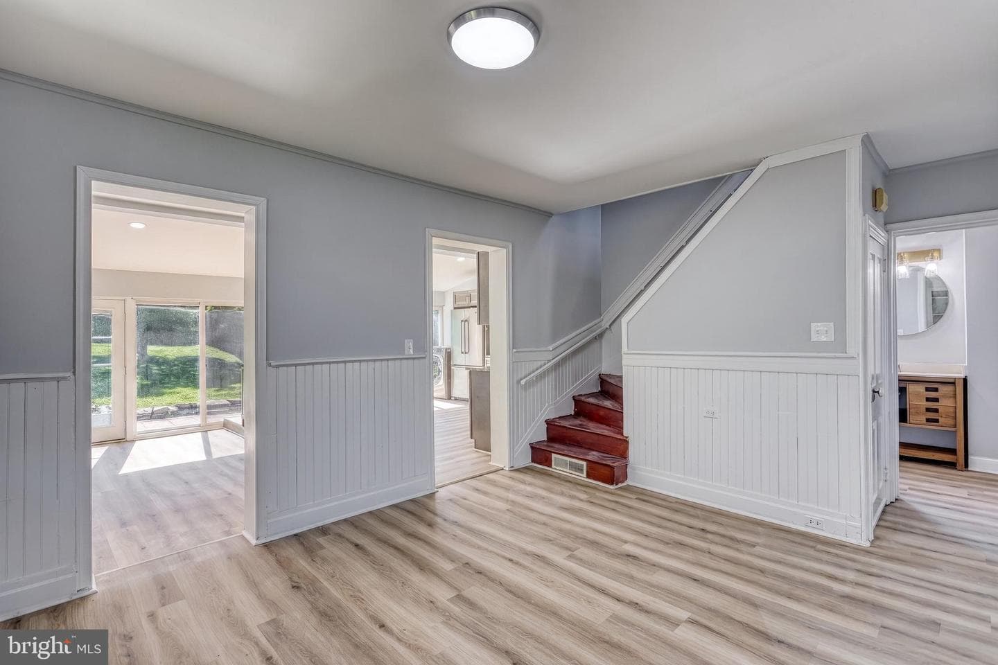 945 Cornwall Road photo 15