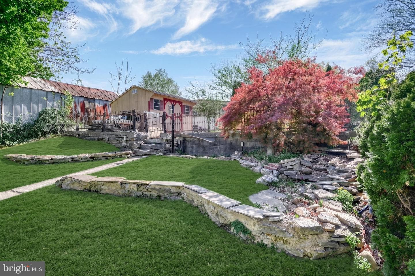 945 Cornwall Road photo 46