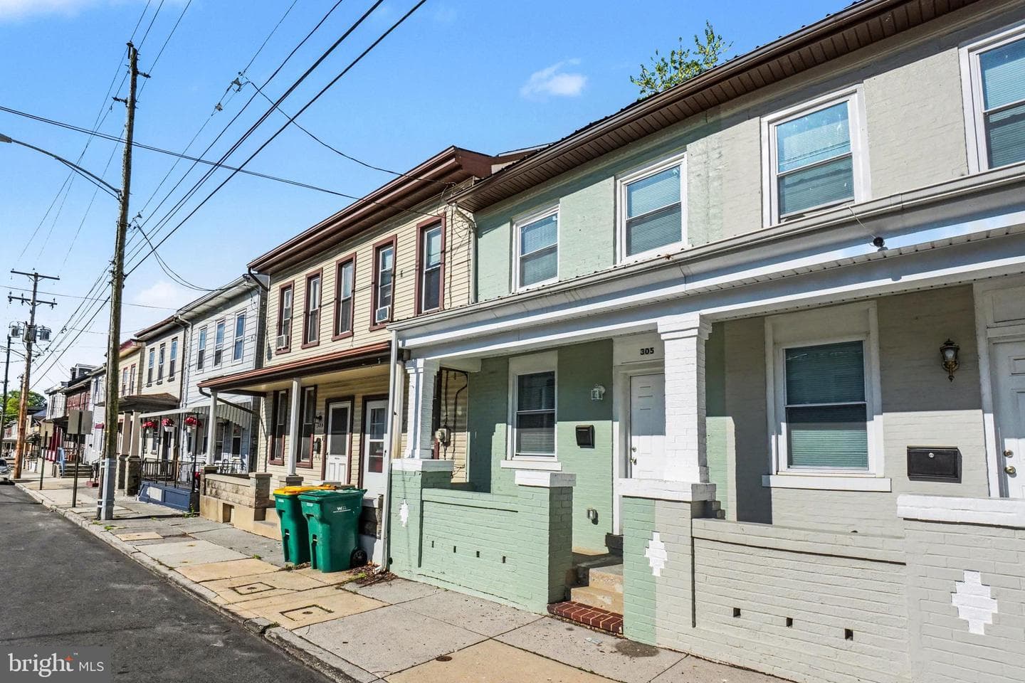 305 S 9th Street photo 2