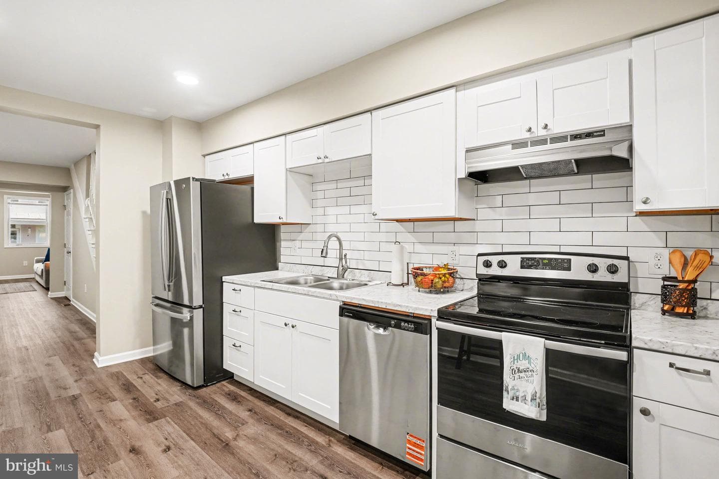 305 S 9th Street photo 7