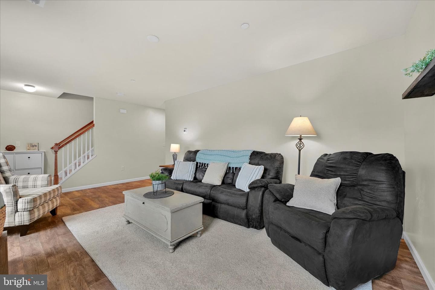 858 Byler Circle photo 9