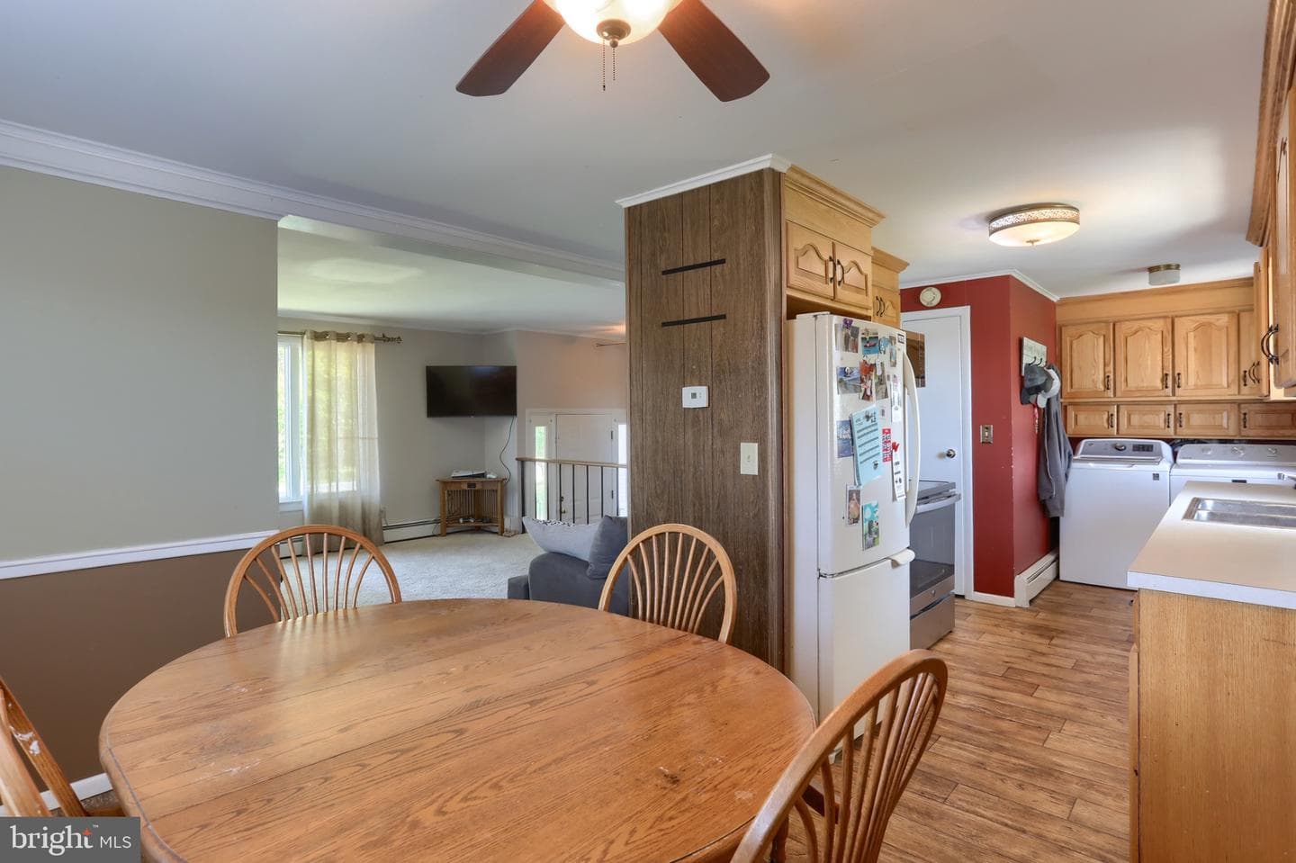 530 E Rosebud Road photo 8