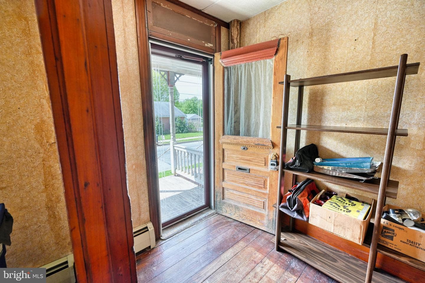 115 W Carpenter Avenue photo 3