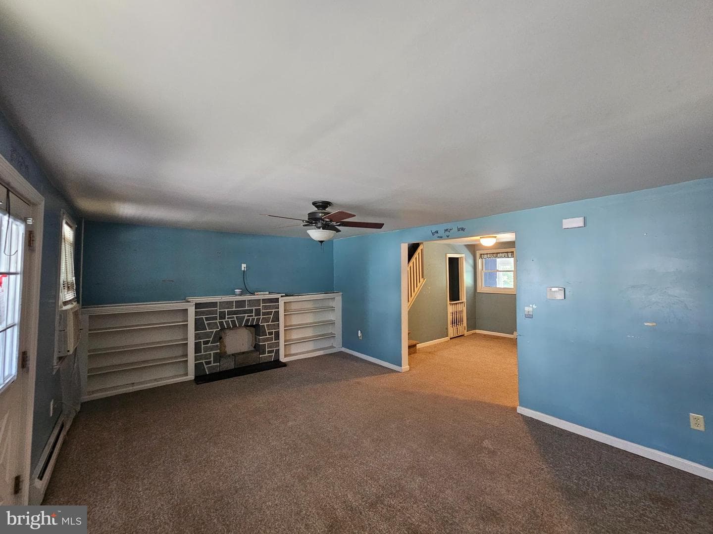 902 Miller Street photo 7