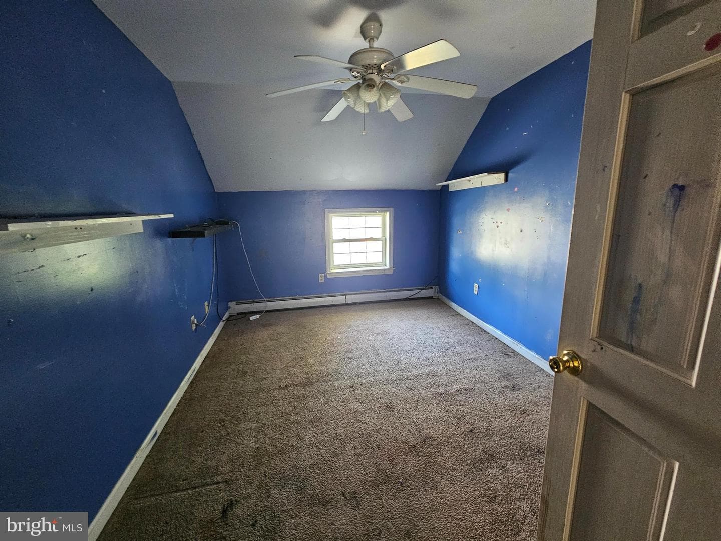 902 Miller Street photo 9
