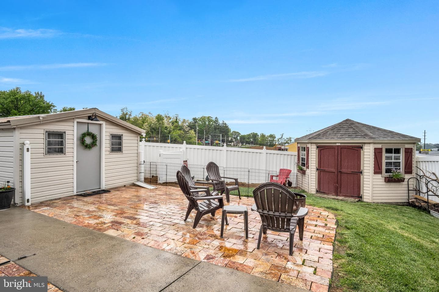 2181 Long Lane photo 36