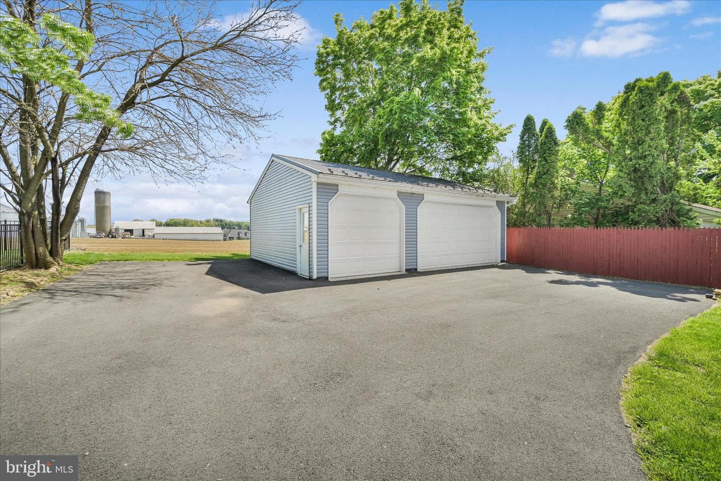 910 E Evergreen Road photo 19