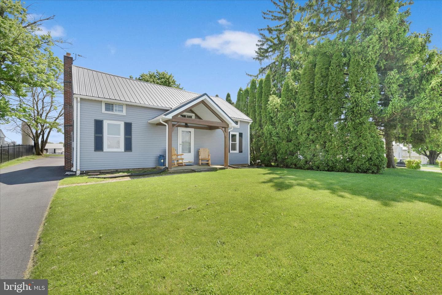 910 E Evergreen Road photo 25