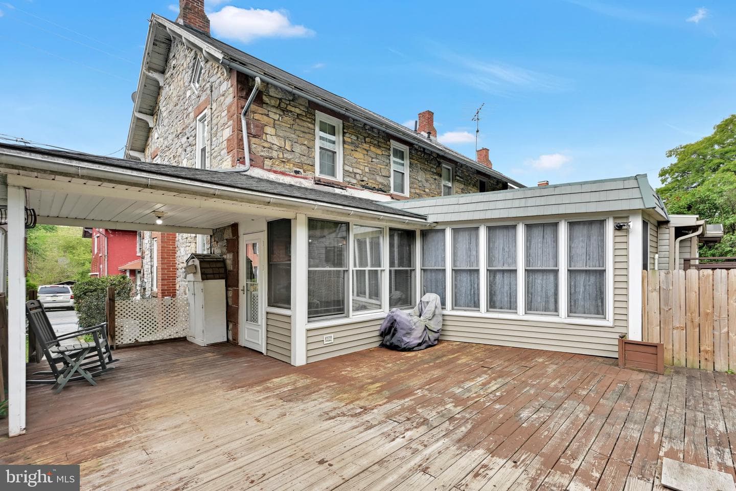 354 Boyd Street photo 18