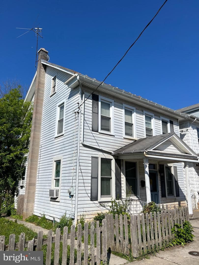 247 N College Street photo 2