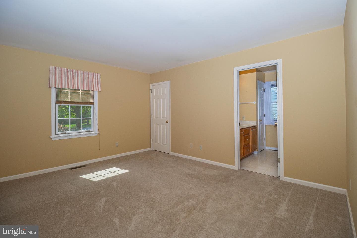 7 Southfield Road photo 12