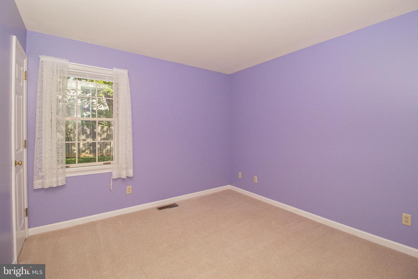 7 Southfield Road photo 19