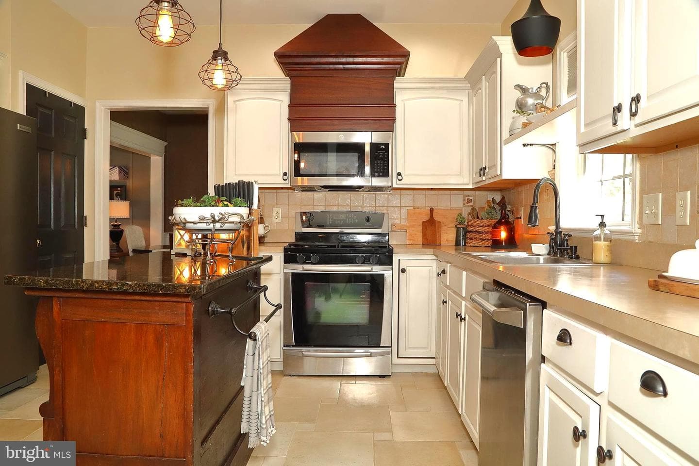 18 Hartford Drive photo 18