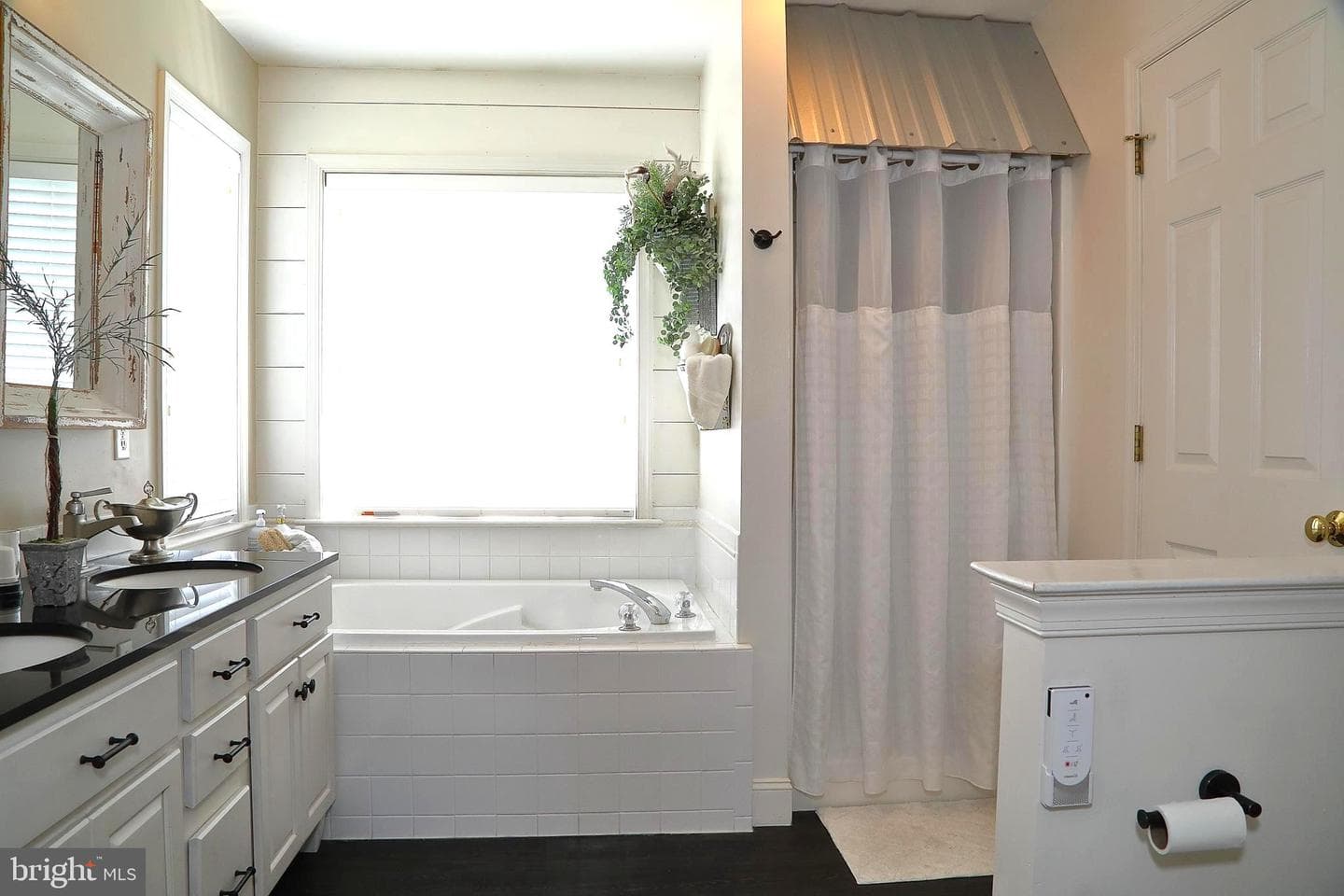 18 Hartford Drive photo 32