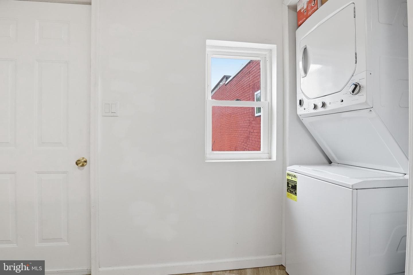 141 N 9th Street photo 15