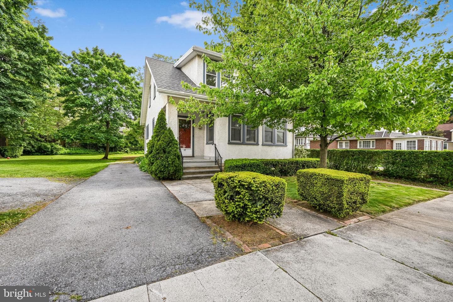 194 Walnut Street photo 2