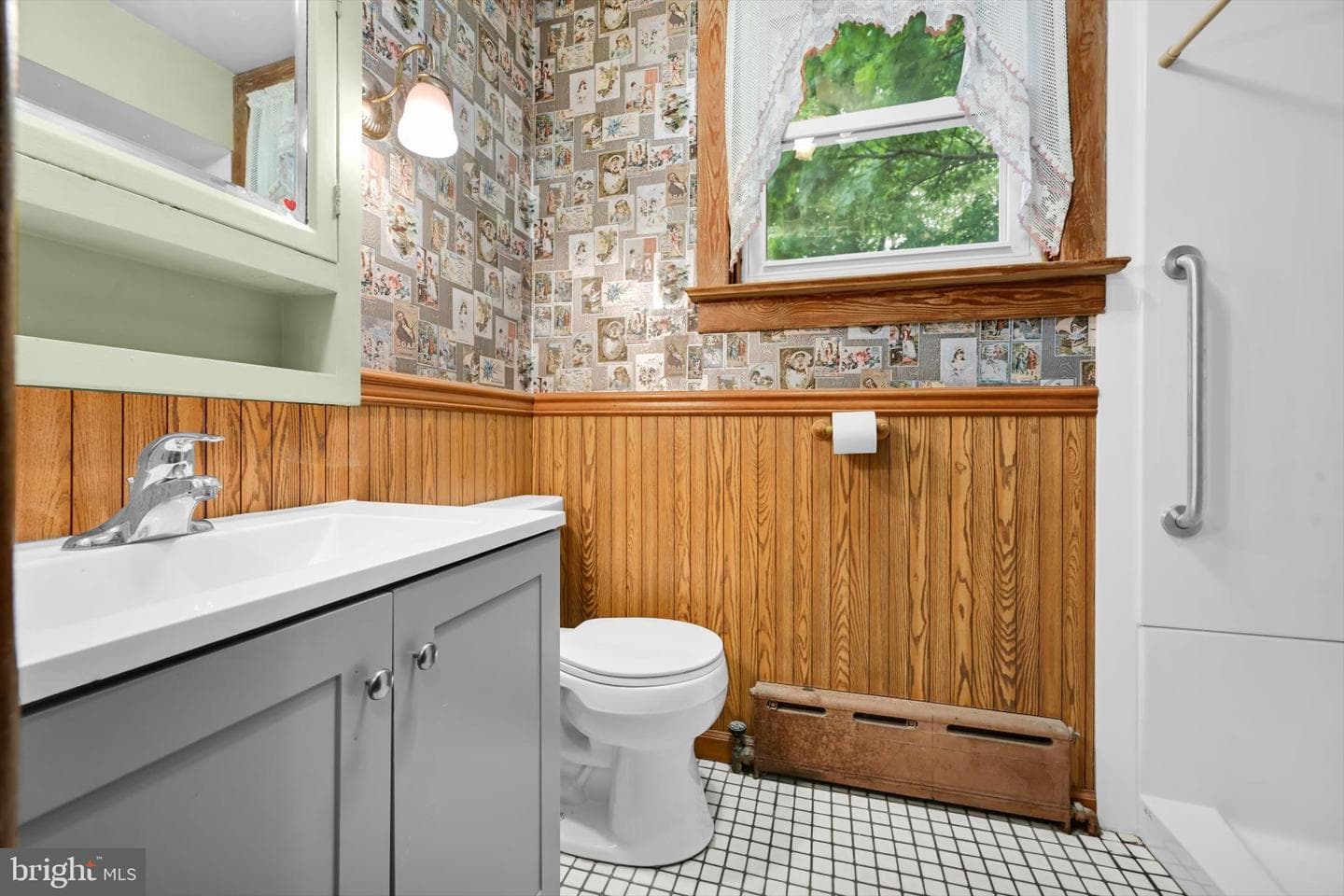 194 Walnut Street photo 21