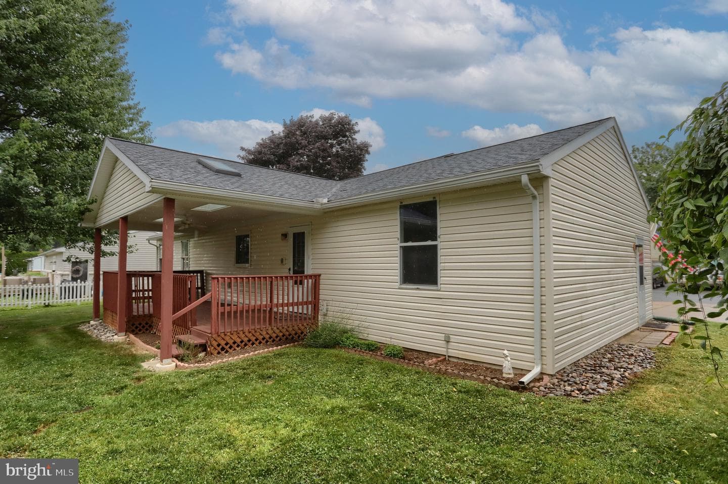 607 Henry Houck Lane photo 32