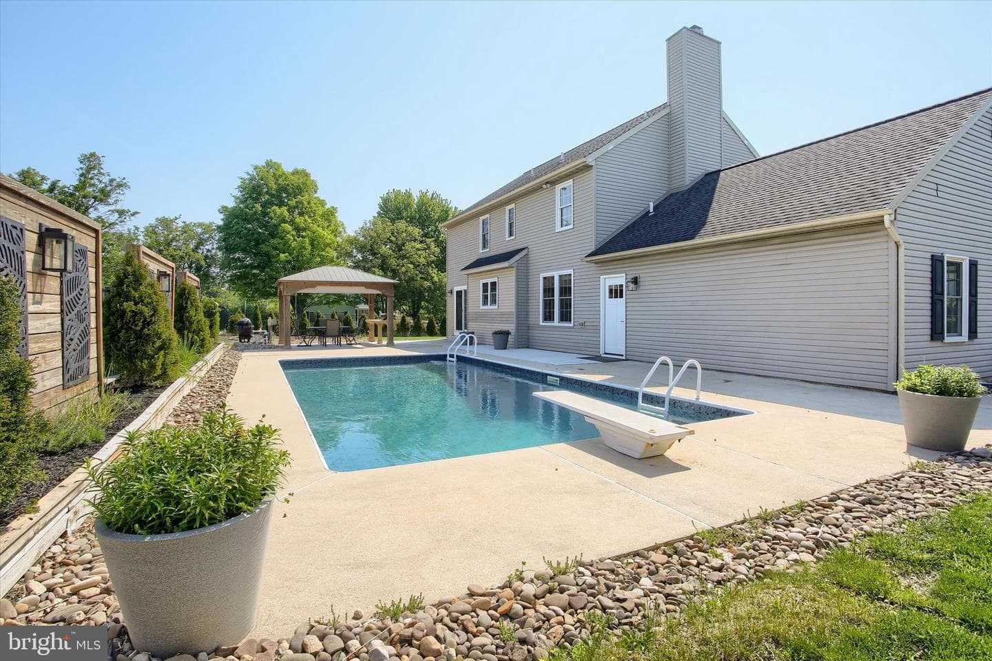 11 Wheatstone Drive photo 29