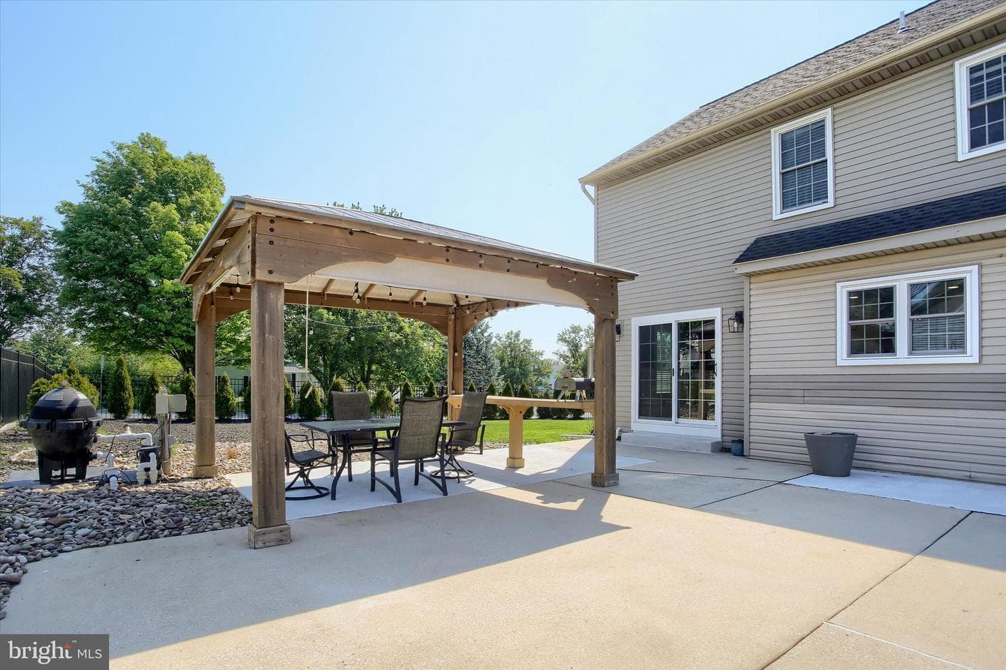 11 Wheatstone Drive photo 33