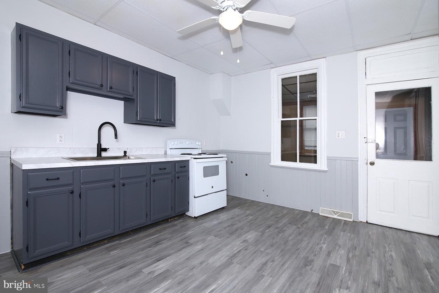 143 Mifflin Street photo 5
