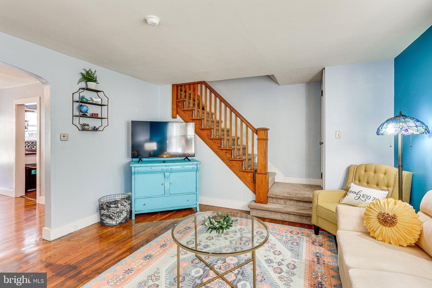 208 Elm Street photo 4